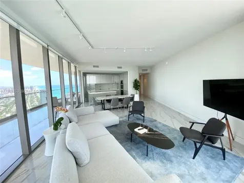 18975 Collins Avenue Sunny Isles Beach FL 33160