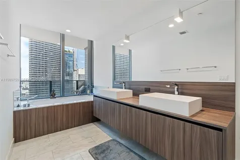 1000 Brickell Plaza Miami FL 33131