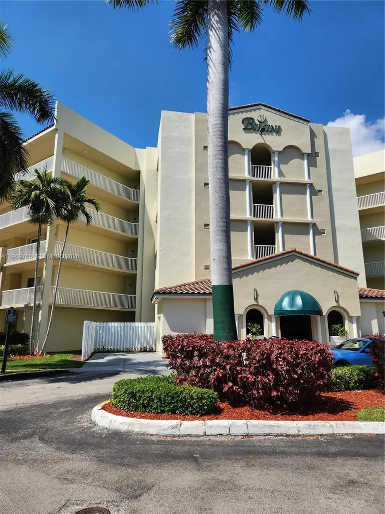 10710 NW 66th Street Doral FL 33178