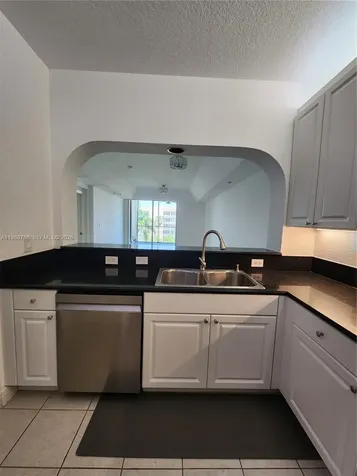 10710 NW 66th Street Doral FL 33178