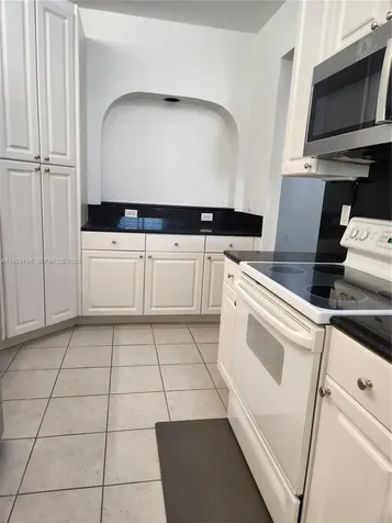 10710 NW 66th Street Doral FL 33178