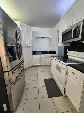 10710 NW 66th Street Doral FL 33178
