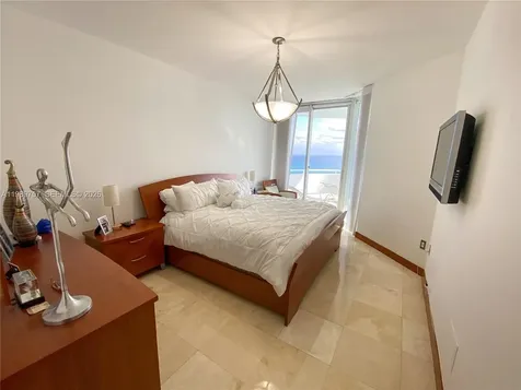 6301 Collins Avenue Miami Beach FL 33141