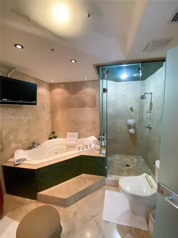 6301 Collins Avenue Miami Beach FL 33141