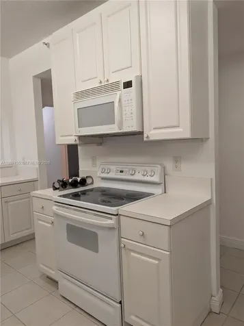 10710 NW 66th Street Doral FL 33178