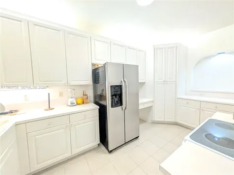 10710 NW 66th Street Doral FL 33178