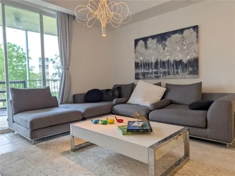 10710 NW 66th Street Doral FL 33178