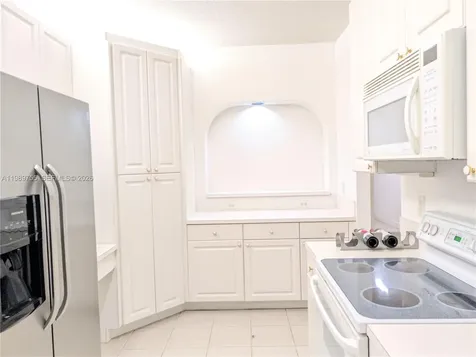 10710 NW 66th Street Doral FL 33178