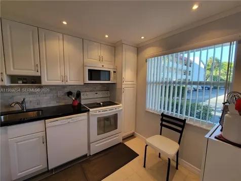 3774 Inverrary Boulevard Lauderhill FL 33319