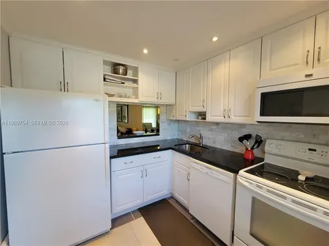 3774 Inverrary Boulevard Lauderhill FL 33319