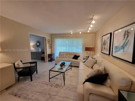 3774 Inverrary Boulevard Lauderhill FL 33319