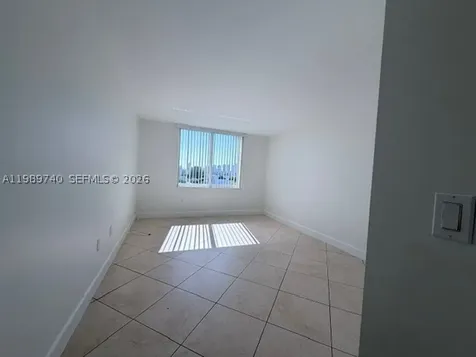 17890 W Dixie Hwy 702 Highway North Miami Beach FL 33160