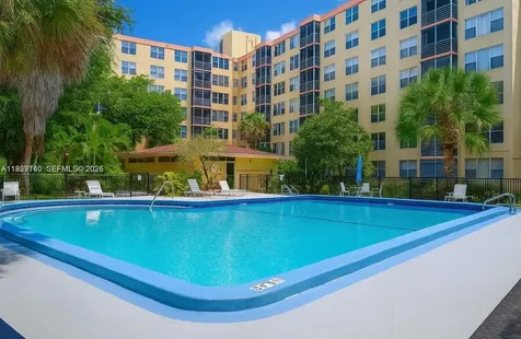 17890 W Dixie Highway 702 Highway North Miami Beach FL 33160