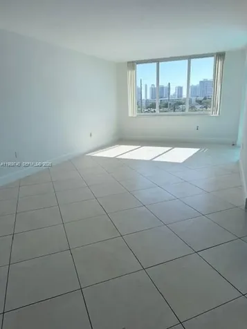 17890 W Dixie Highway 702 Highway North Miami Beach FL 33160