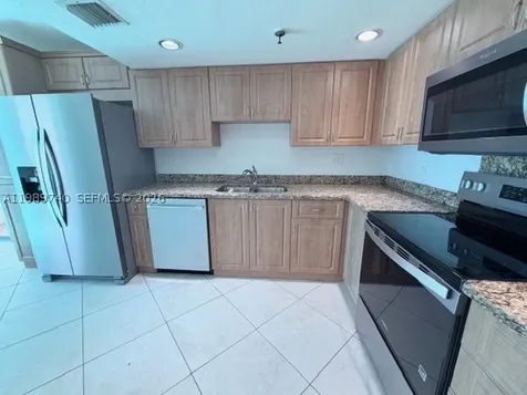 17890 W Dixie Hwy 702 Highway North Miami Beach FL 33160