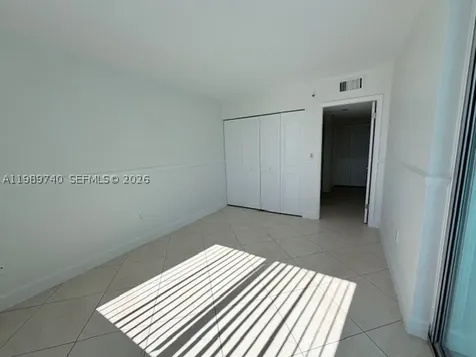 17890 W Dixie Hwy 702 Highway North Miami Beach FL 33160