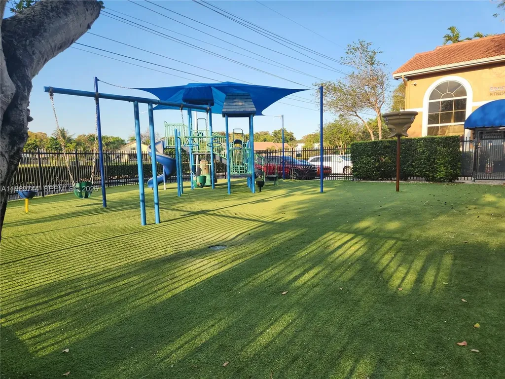 8761 Wiles Road Coral Springs FL 33067