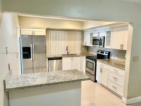 4015 W Park Road Hollywood FL 33021