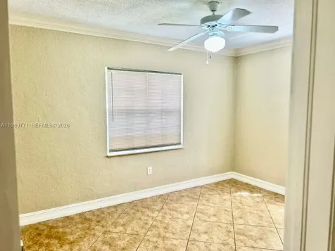 350 E 58th Street Hialeah FL 33013