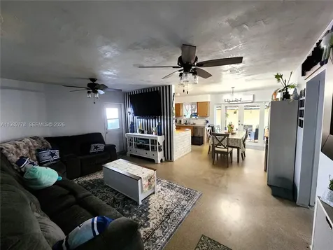 6721 Garfield Street Hollywood FL 33024