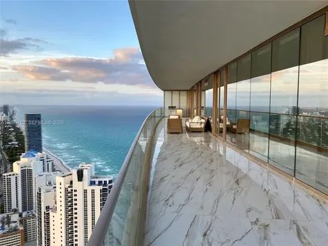 18975 Collins Avenue Sunny Isles Beach FL 33160