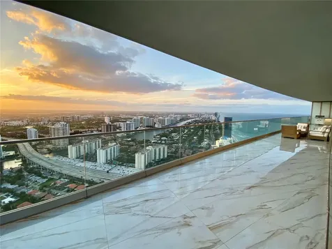 18975 Collins Avenue Sunny Isles Beach FL 33160