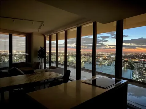 18975 Collins Avenue Sunny Isles Beach FL 33160