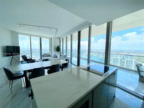 18975 Collins Avenue Sunny Isles Beach FL 33160