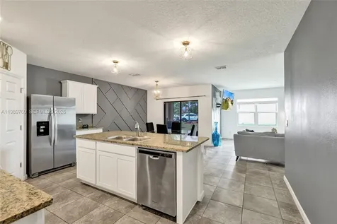 6479 NW Castlebrook Avenue Port St. Lucie FL 34983