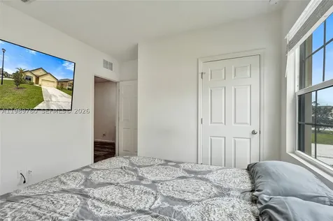 6479 NW Castlebrook Avenue Port St. Lucie FL 34983