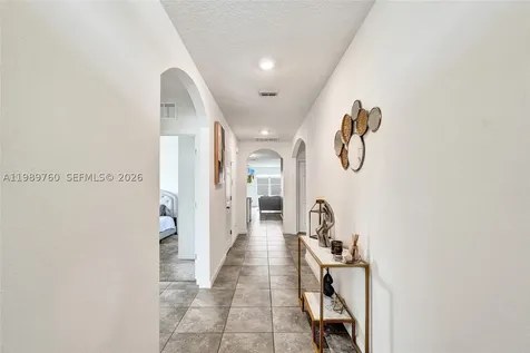 6479 NW Castlebrook Avenue Port St. Lucie FL 34983