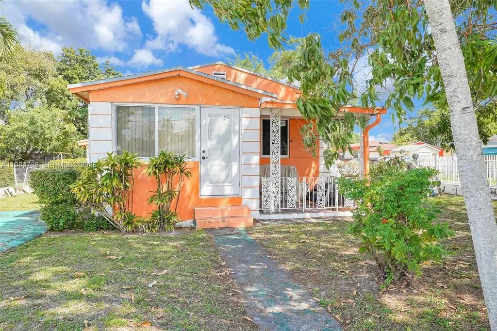1451 NW 43rd Street Miami FL 33142