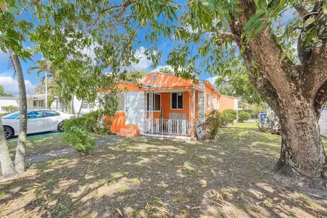 1451 NW 43rd Street Miami FL 33142