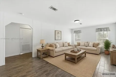 415 S Kennel Street Clewiston FL 33440
