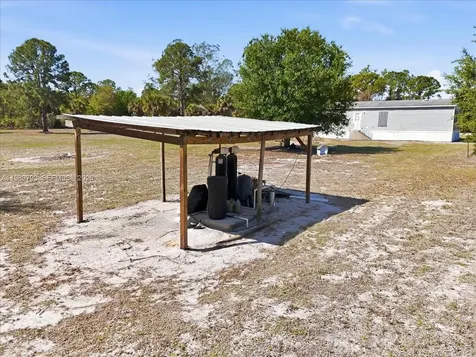 415 S Kennel Street Clewiston FL 33440