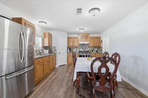 415 S Kennel Street Clewiston FL 33440