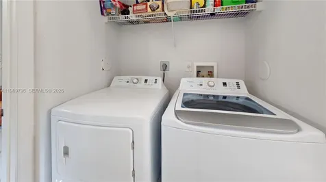 809 NW 170th Terrace Pembroke Pines FL 33028