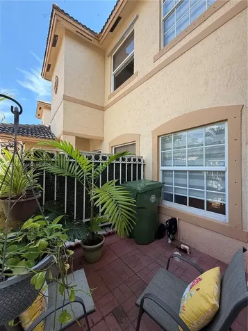 809 NW 170th Terrace Pembroke Pines FL 33028