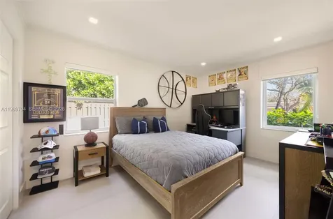17520 SW 89th Avenue Palmetto Bay FL 33157