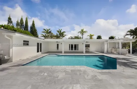 17520 SW 89th Avenue Palmetto Bay FL 33157