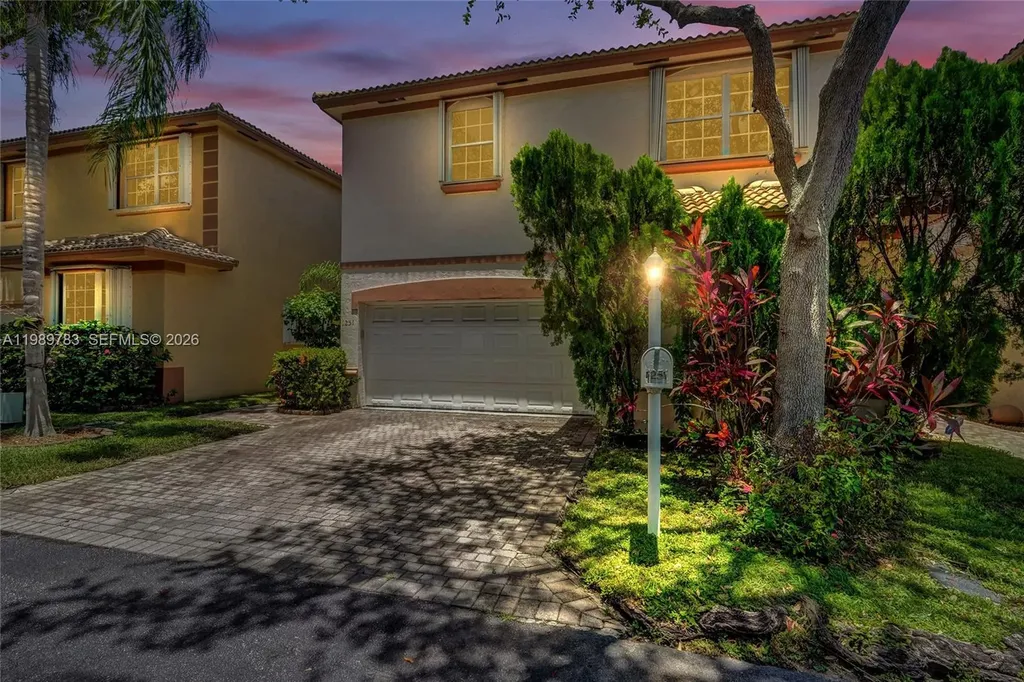 1251 Hayes Street Hollywood FL 33019