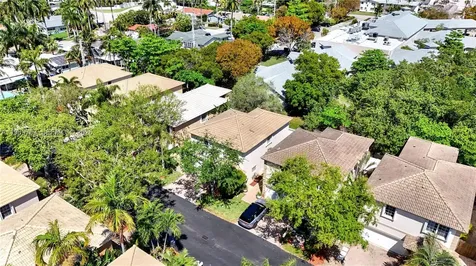 1251 Hayes Street Hollywood FL 33019
