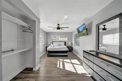 529 NW 8th Street Dania Beach FL 33004
