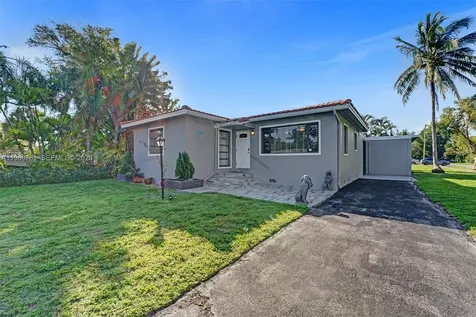 529 NW 8th Street Dania Beach FL 33004