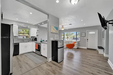 529 NW 8th Street Dania Beach FL 33004