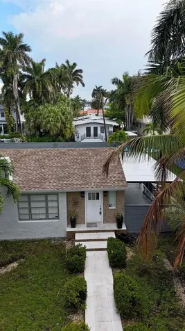 715 Hollywood Boulevard Hollywood FL 33019