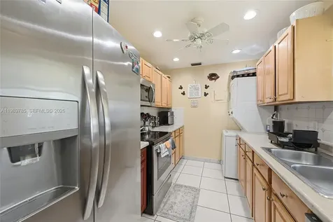 8431 NW 12th Street Plantation FL 33322