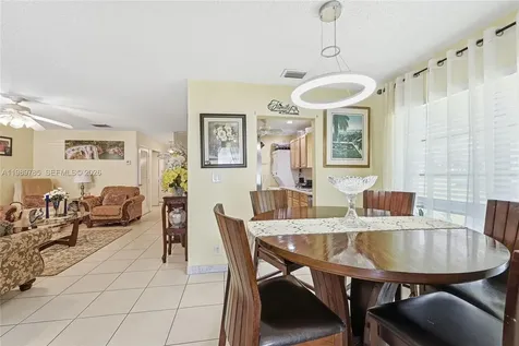 8431 NW 12th Street Plantation FL 33322