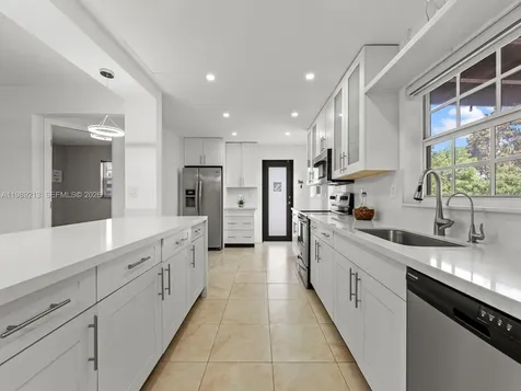 3605 SW 122nd Place Miami FL 33175