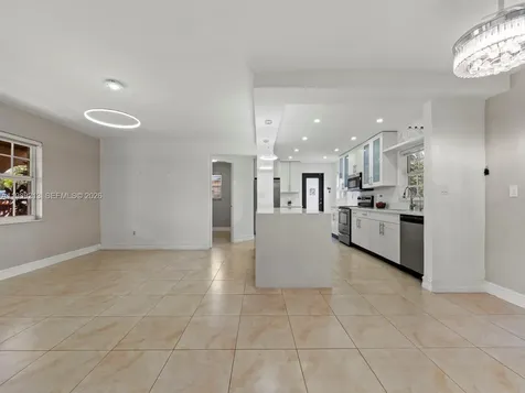 3605 SW 122nd Place Miami FL 33175
